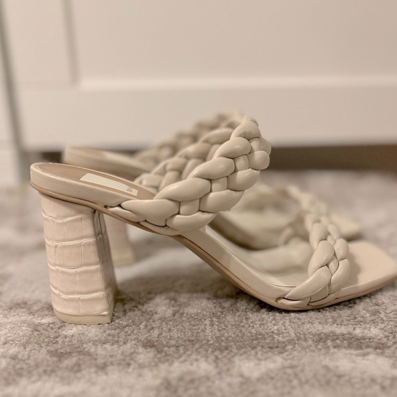 Dolce Vita Paily Sandal in Ivory - Size 6.5 - Picture 3 of 9